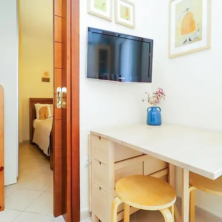 Petra Apartment Áfitos