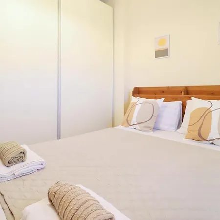 Apartment Petra Áfitos