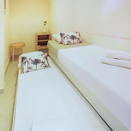 Petra Apartment *