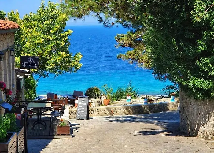 Petra * Afytos
